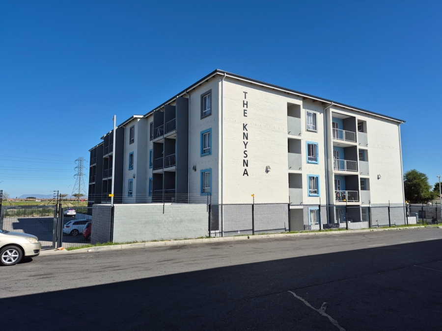 3 Bedroom Property for Sale in Stellendale Western Cape